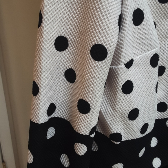 Danny and Nicole Black & White Dress and Jacket - Picture 3 of 11